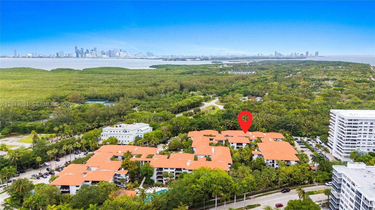 For Sale: $789,000 (2 beds, 2 baths, 1450 Square Feet)