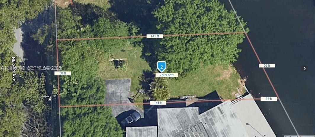 Activo con contrato: $350,000 (0.16 acres)