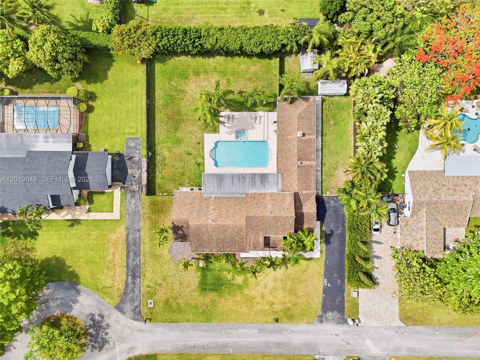 На продажу: $1,399,900 (5 спален, 3 ванн, 3772 Квадратных фут)