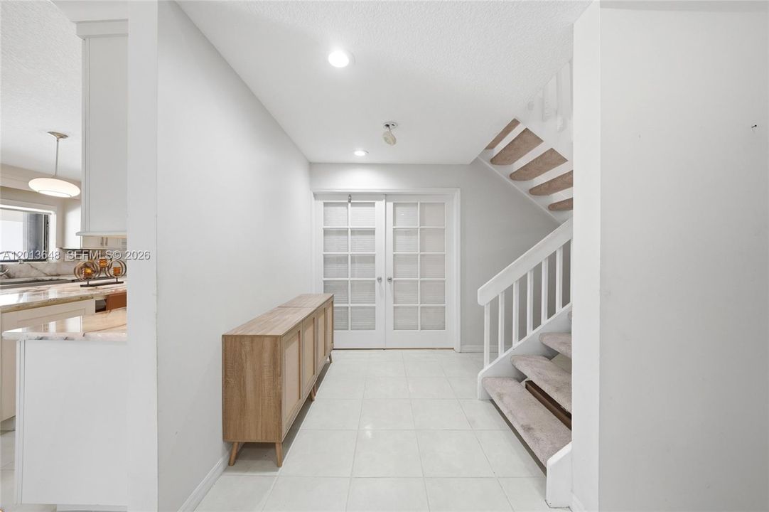 На продажу: $1,399,900 (5 спален, 3 ванн, 3772 Квадратных фут)