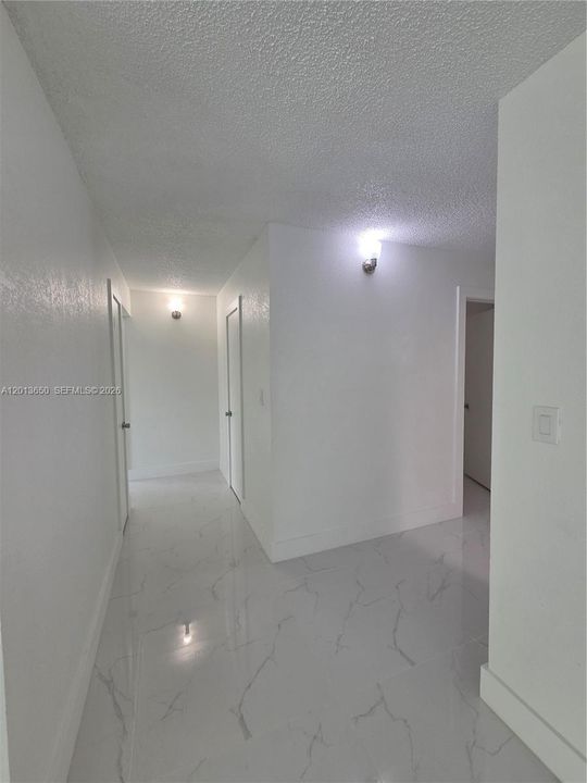 En Venta: $215,000 (2 camas, 1 baños, 1075 Pies cuadrados)