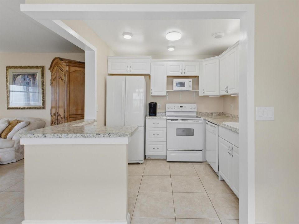 Kitchen 3