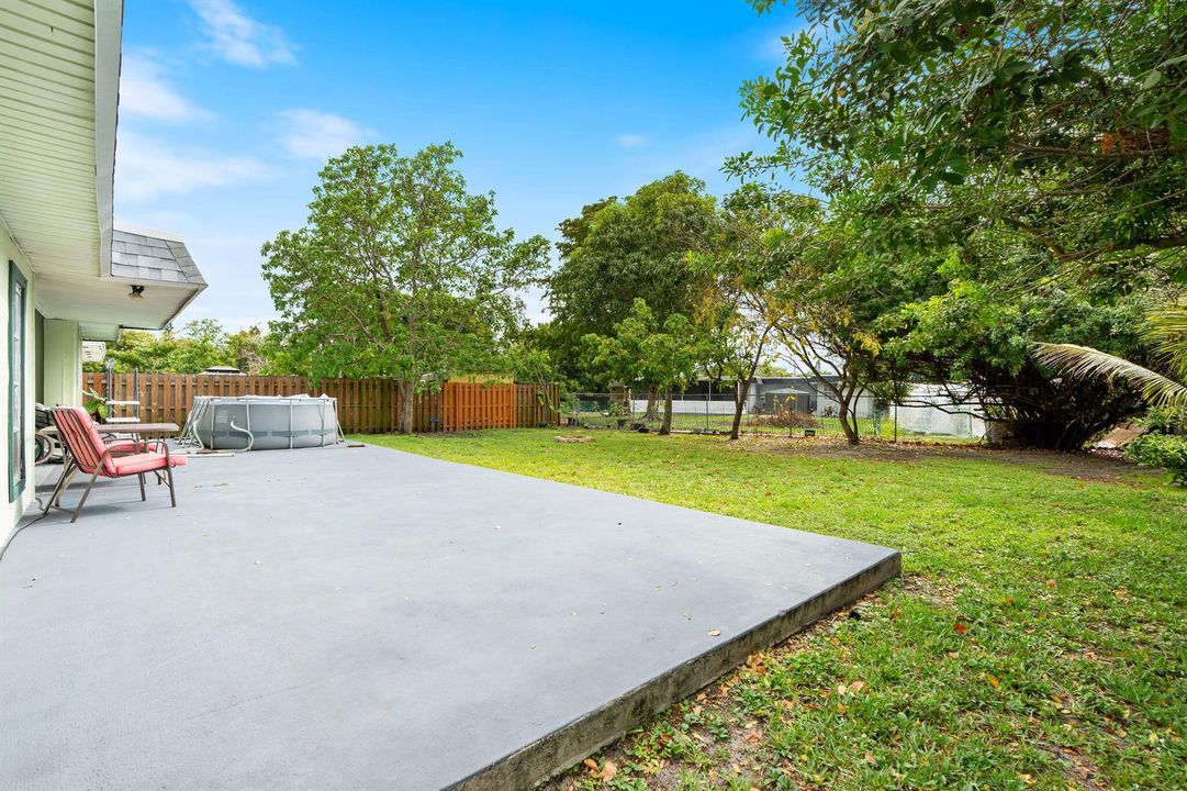 Patio/Backyard