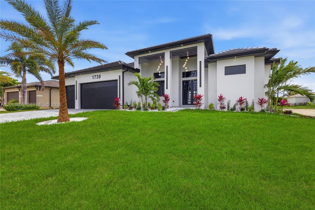 En Venta: $795,000 (4 camas, 4 baños, 2416 Pies cuadrados)