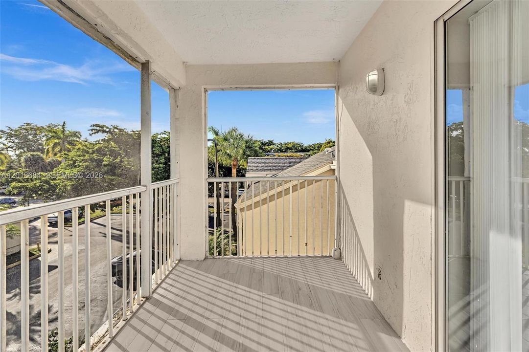 En Venta: $174,900 (1 camas, 1 baños, 695 Pies cuadrados)