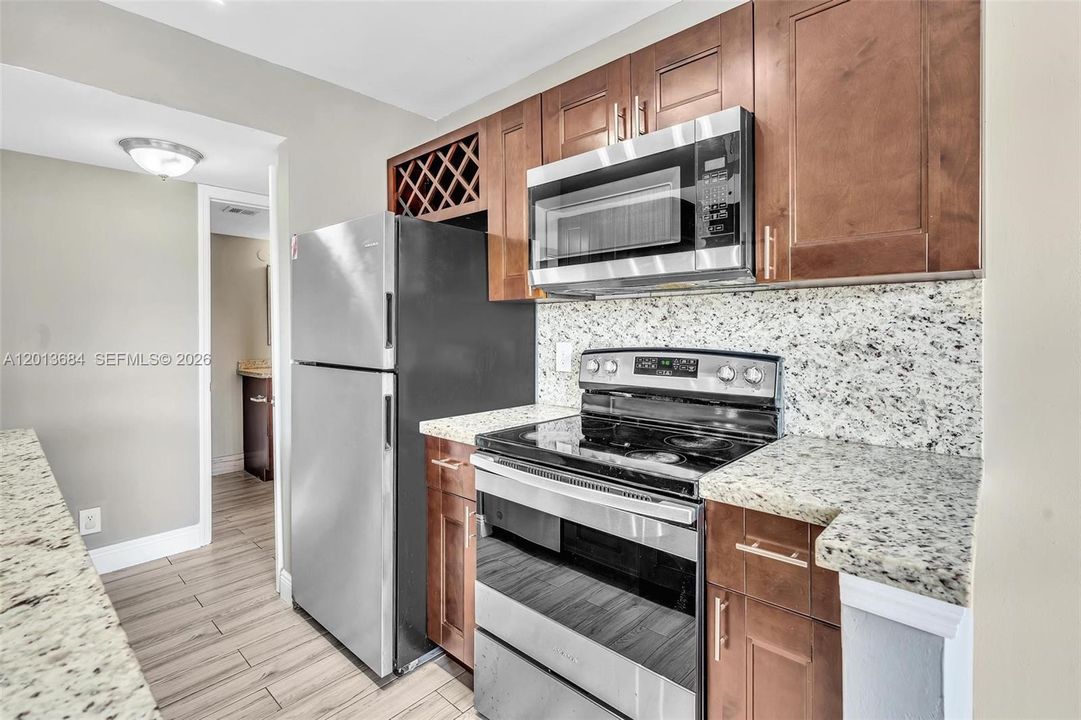 En Venta: $174,900 (1 camas, 1 baños, 695 Pies cuadrados)