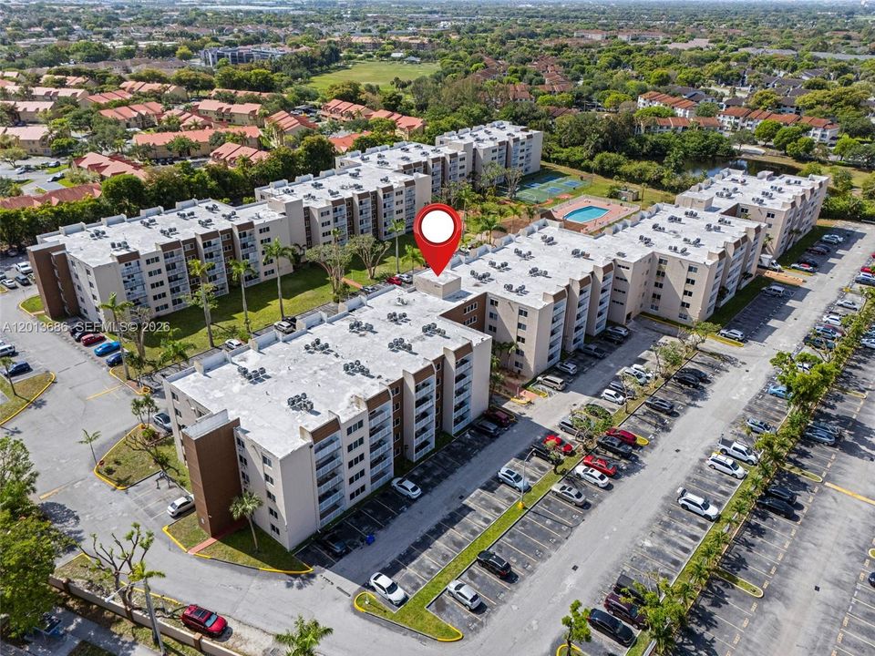 На продажу: $230,000 (1 спален, 1 ванн, 870 Квадратных фут)