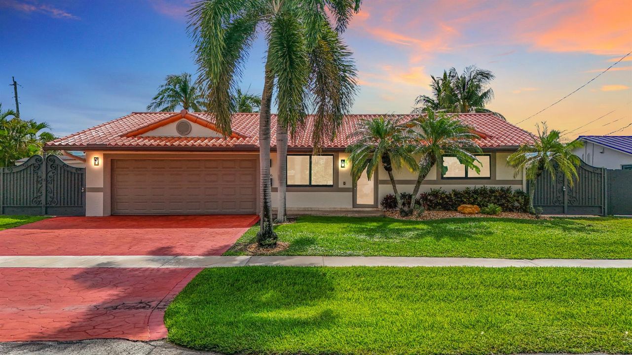 -736 NW 12th Avenue-Twilight Photos-1