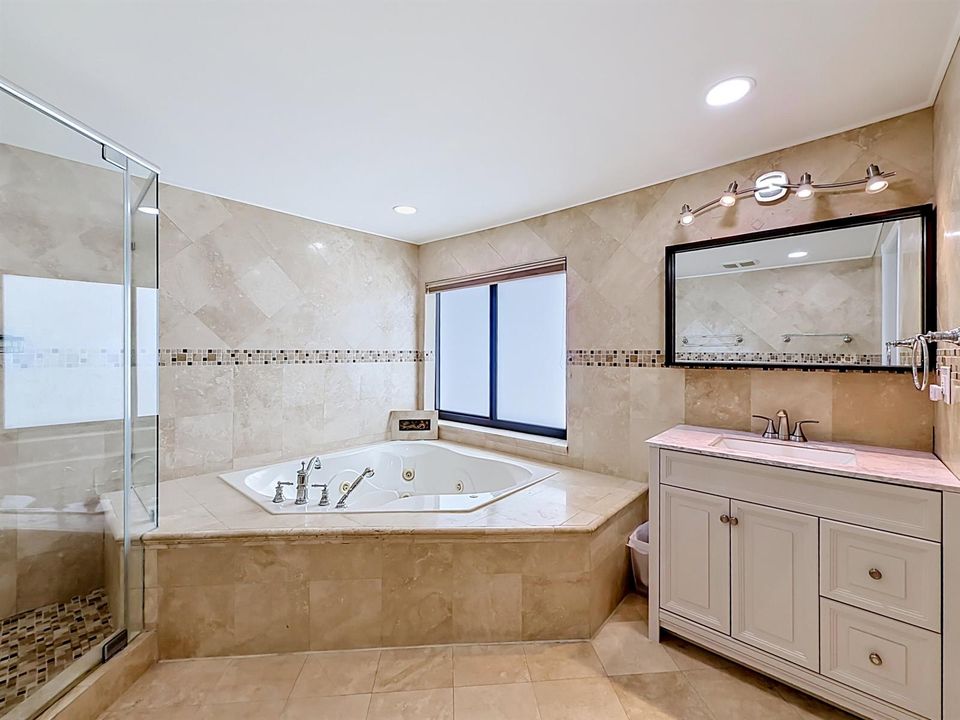 736 NW 12th Avenue-80