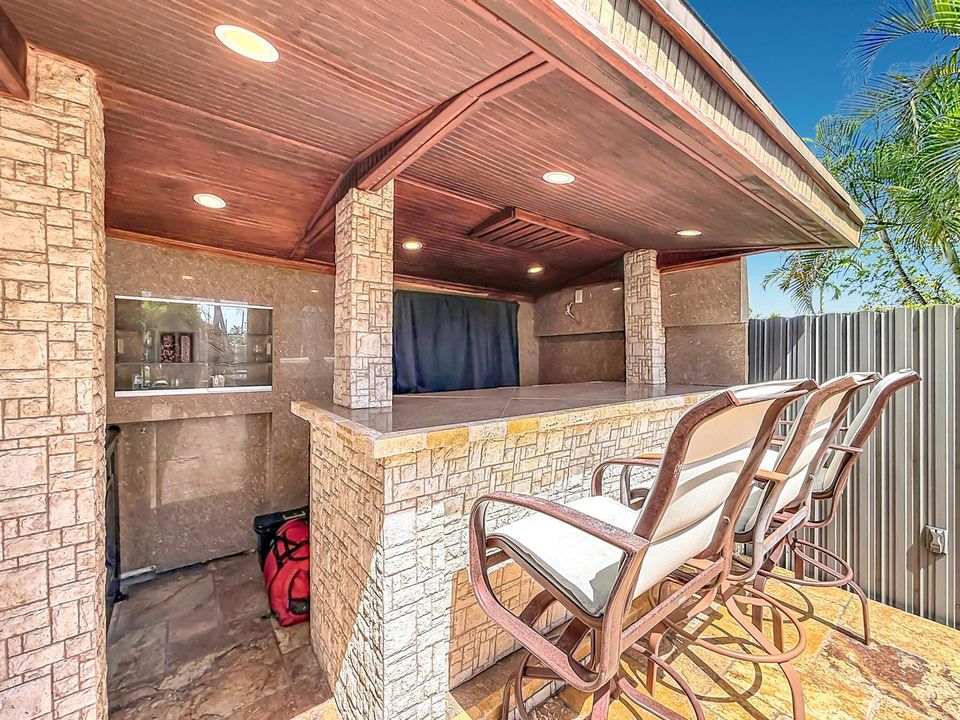 736 NW 12th Avenue-111