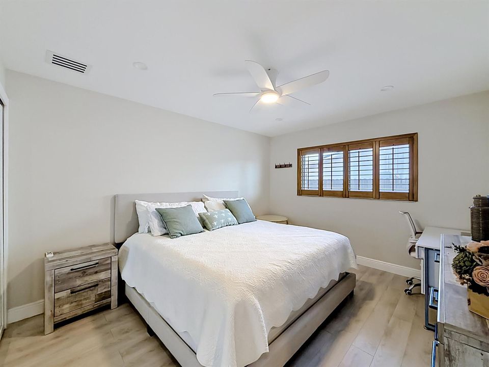 736 NW 12th Avenue-59