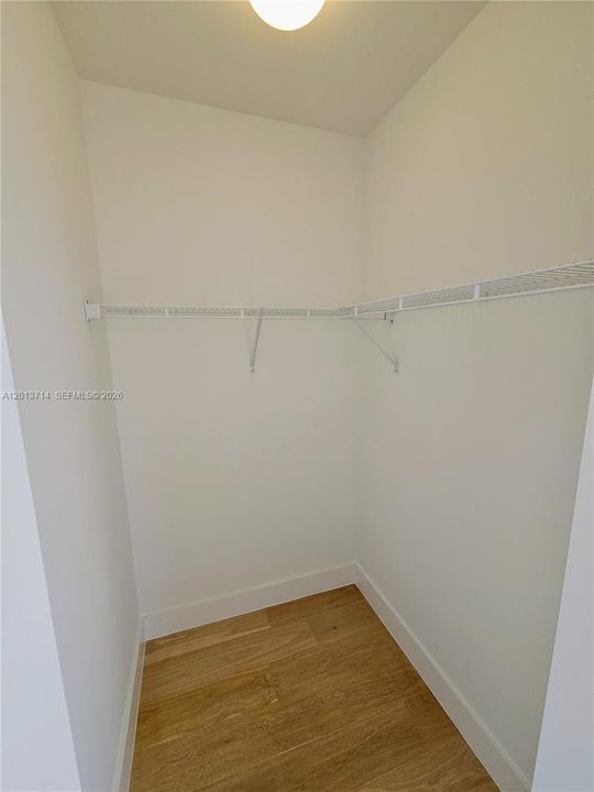 For Rent: $12,000 (6 beds, 7 baths, 4874 Square Feet)