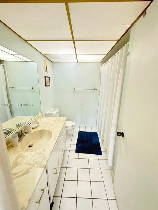 For Rent: $2,300 (2 beds, 2 baths, 1106 Square Feet)