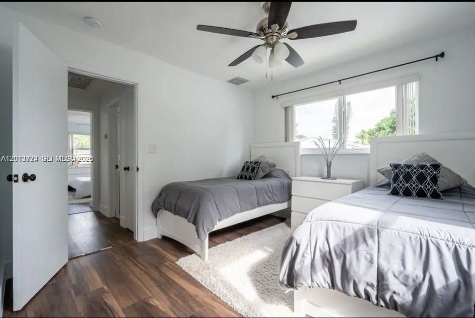For Rent: $11,000 (2 beds, 1 baths, 980 Square Feet)