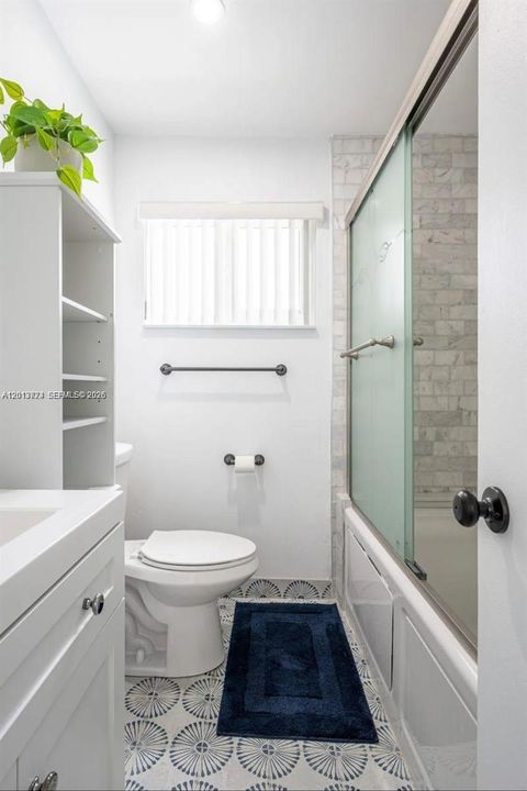 For Rent: $11,000 (2 beds, 1 baths, 980 Square Feet)