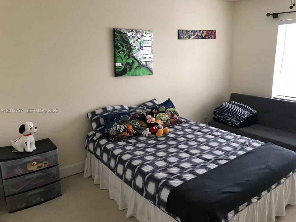 For Sale: $314,875 (4 beds, 2 baths, 2030 Square Feet)