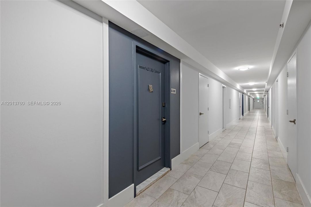 For Sale: $559,900 (2 beds, 2 baths, 1271 Square Feet)