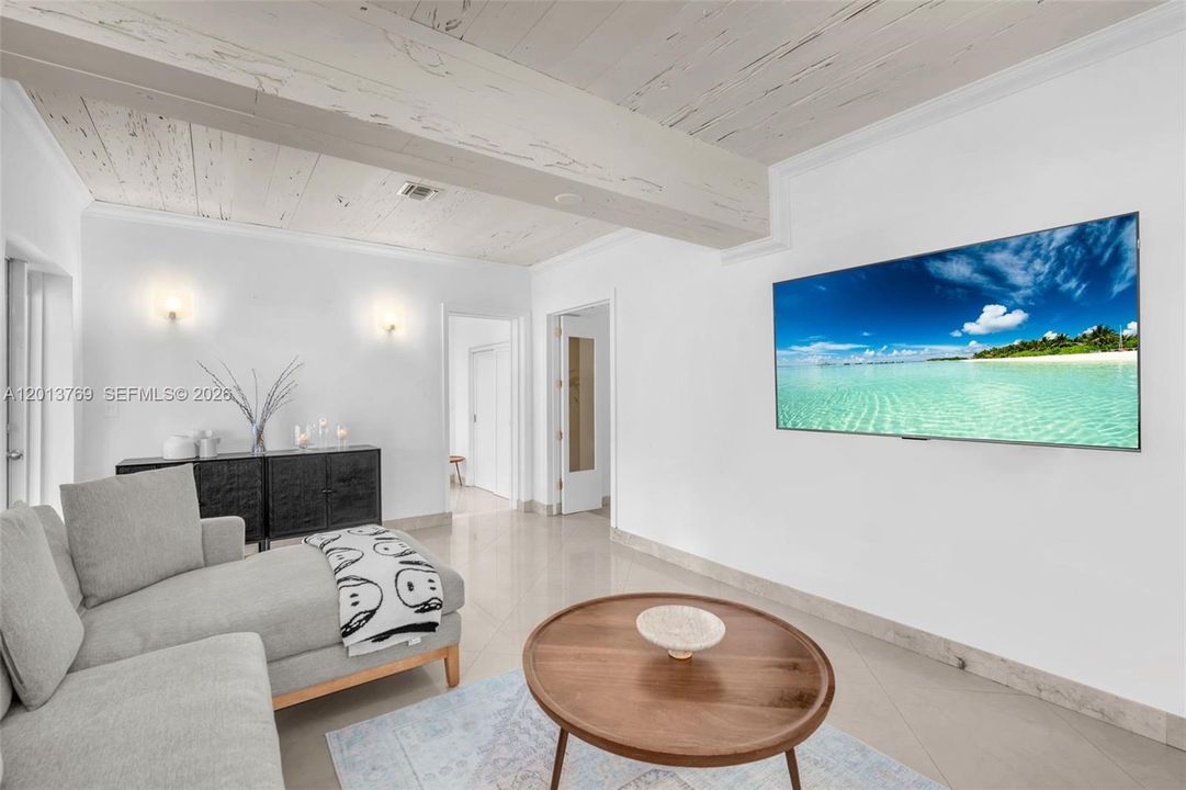 В аренду: $6,900 (3 спален, 2 ванн, 2302 Квадратных фут)