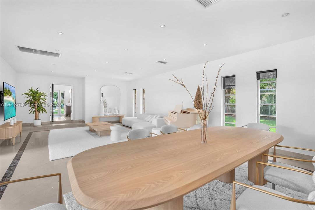 В аренду: $6,900 (3 спален, 2 ванн, 2302 Квадратных фут)