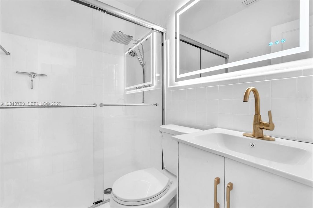 В аренду: $6,900 (3 спален, 2 ванн, 2302 Квадратных фут)