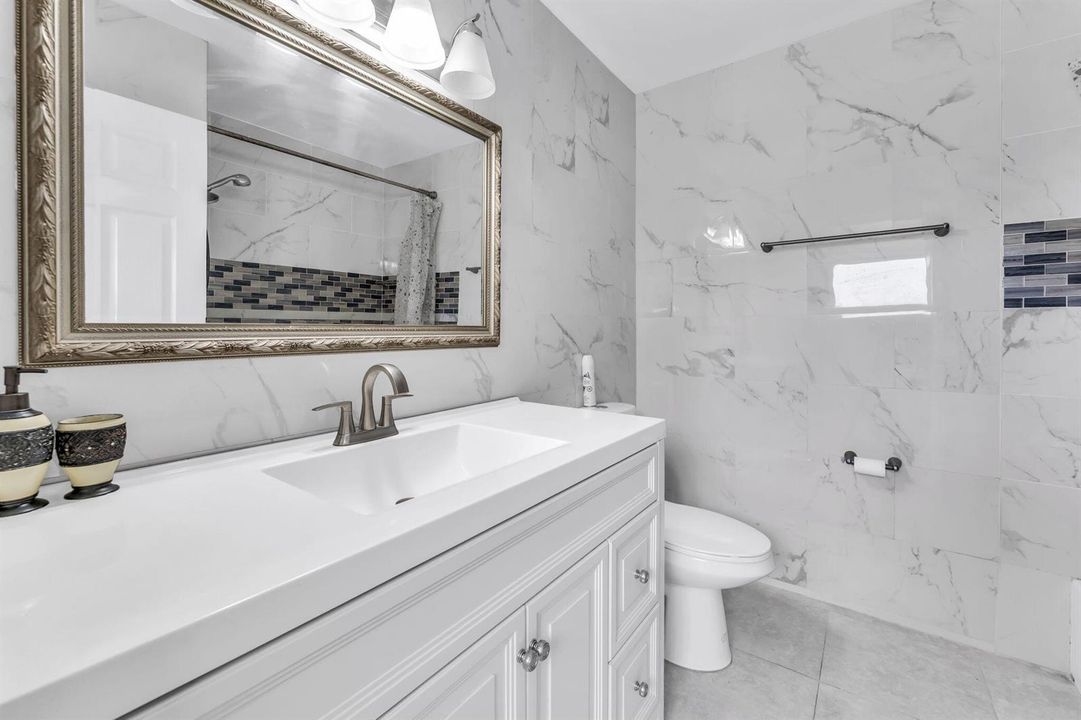 52-web-or-mls-DON01359