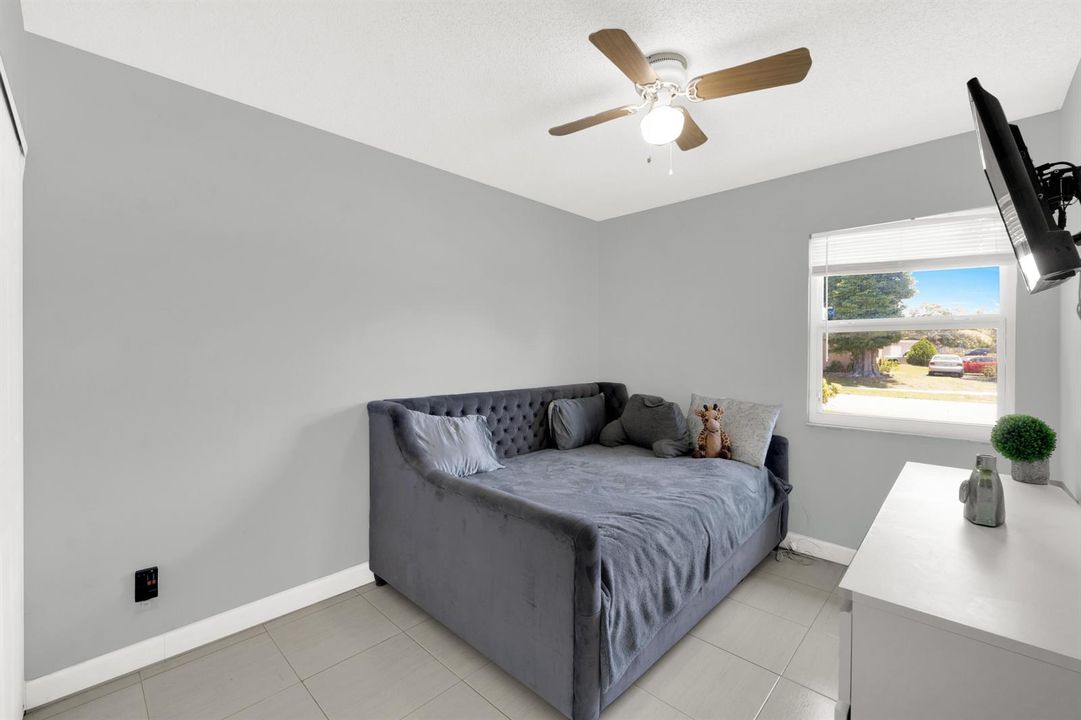 721 SW 79th Ave-9