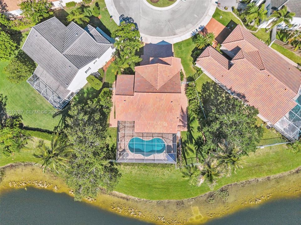 En Venta: $1,198,000 (5 camas, 3 baños, 2730 Pies cuadrados)