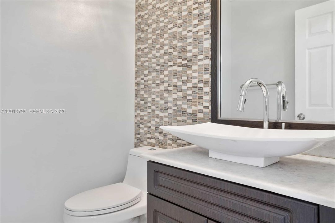 Active With Contract: $3,725 (3 beds, 2 baths, 1786 Square Feet)