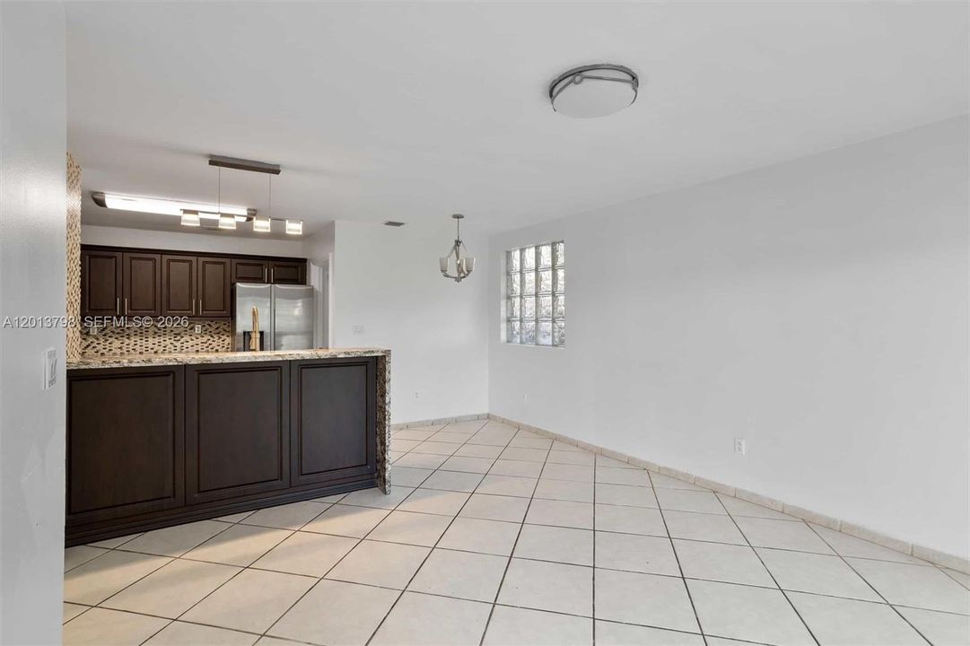 Active With Contract: $3,725 (3 beds, 2 baths, 1786 Square Feet)