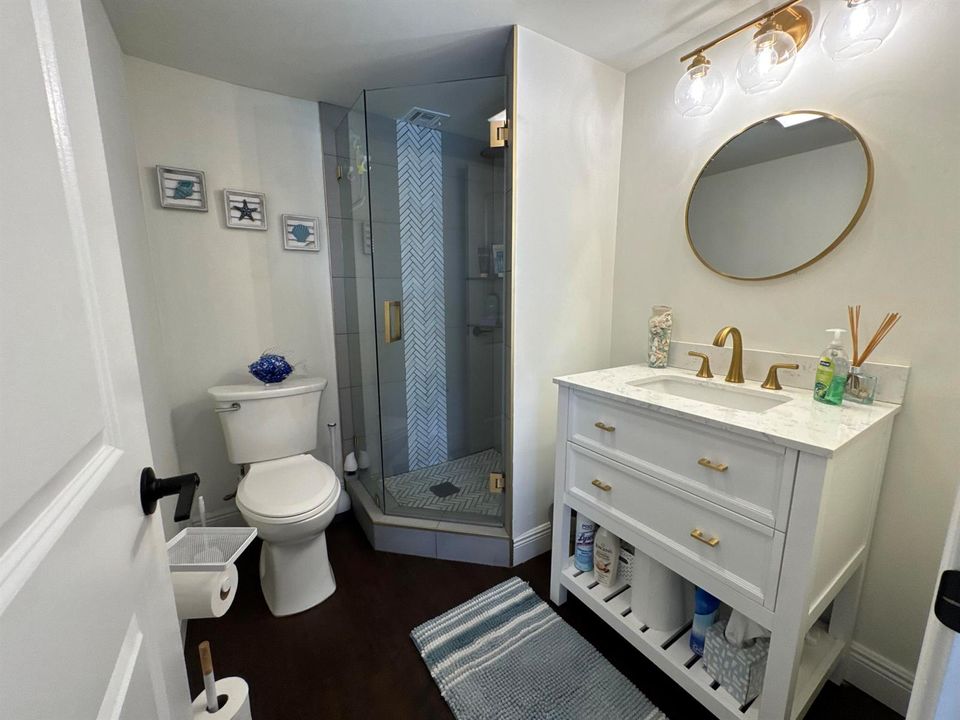 Bedroom 2 Bath