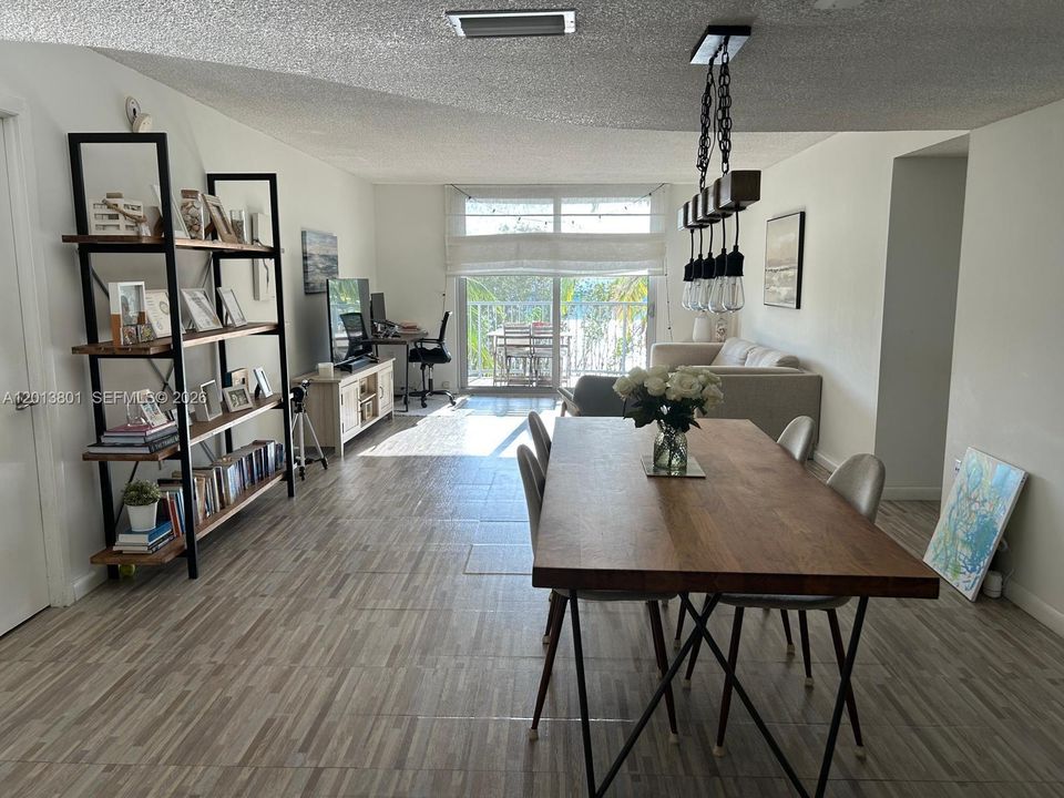 En Renta: $4,800 (2 camas, 2 baños, 1330 Pies cuadrados)