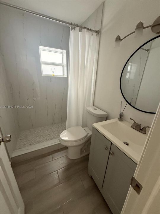 For Rent: $1,750 (2 beds, 1 baths, 2246 Square Feet)
