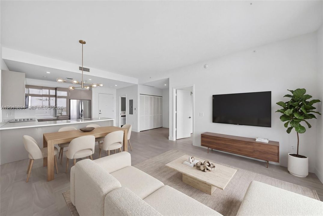 En Venta: $285,000 (1 camas, 1 baños, 749 Pies cuadrados)
