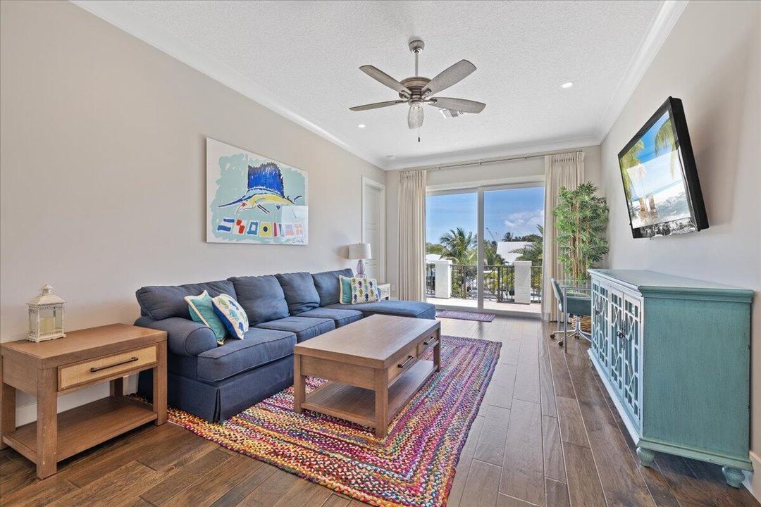 Large Loft with private balcony
