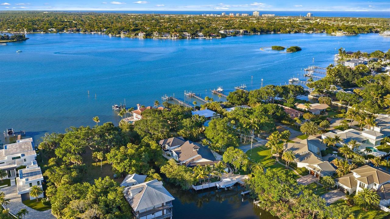 942 Pompano Dr-56