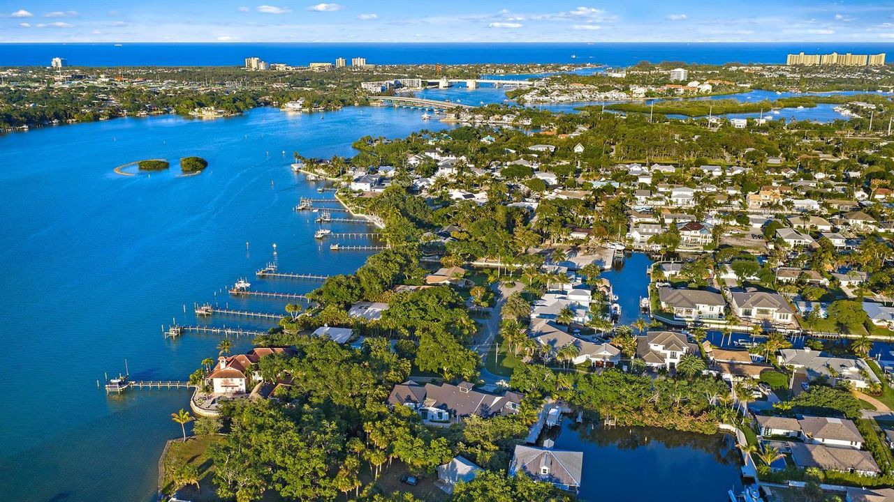942 Pompano Dr-60