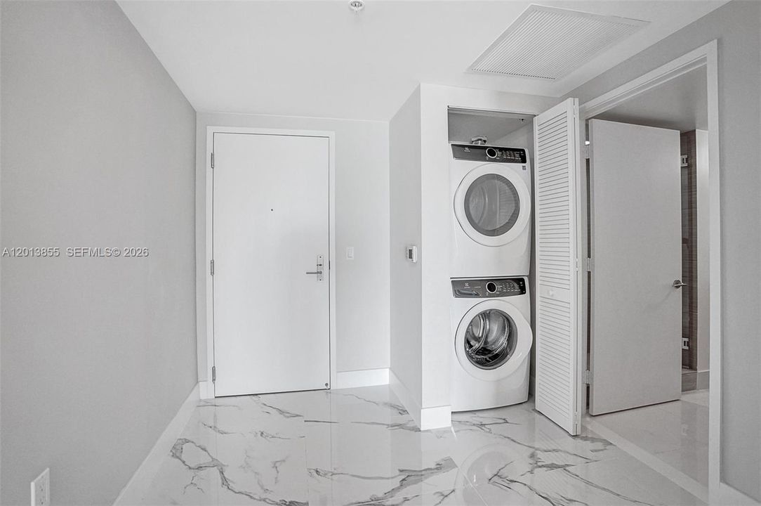LAUNDRY SPACE, CORRIDOR