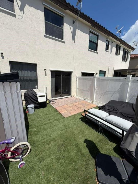 En Venta: $490,000 (3 camas, 2 baños, 1545 Pies cuadrados)