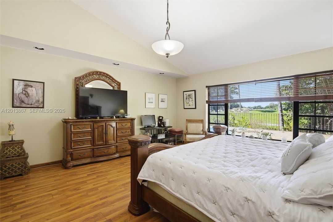 For Sale: $1,225,000 (4 beds, 3 baths, 3270 Square Feet)
