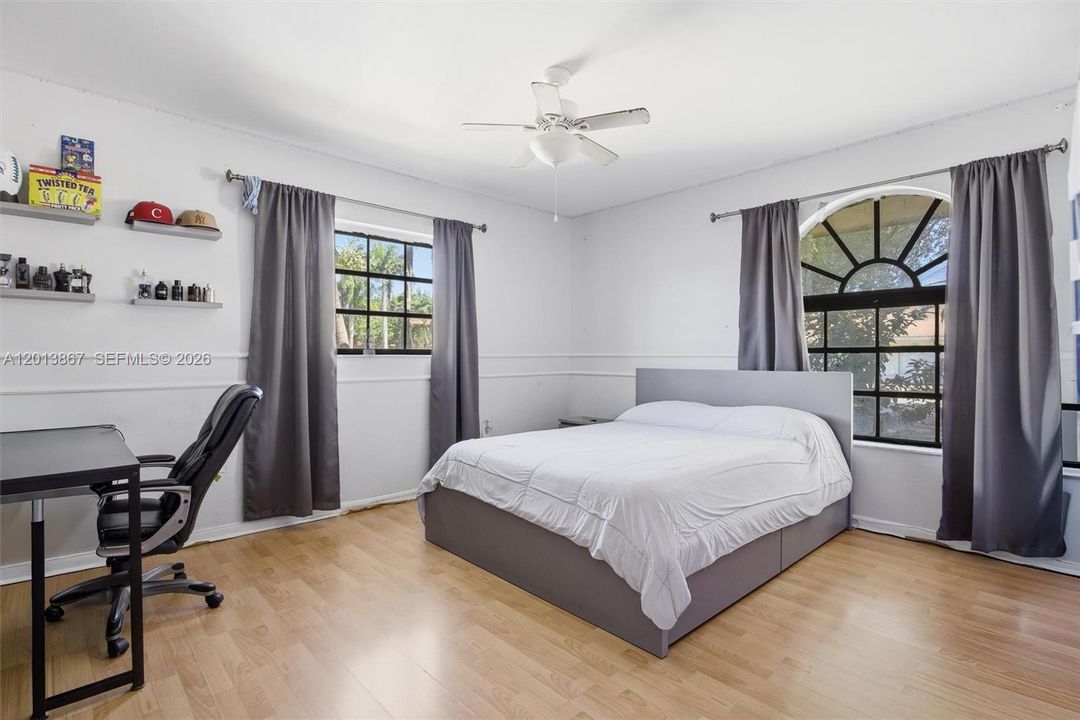 For Sale: $1,225,000 (4 beds, 3 baths, 3270 Square Feet)