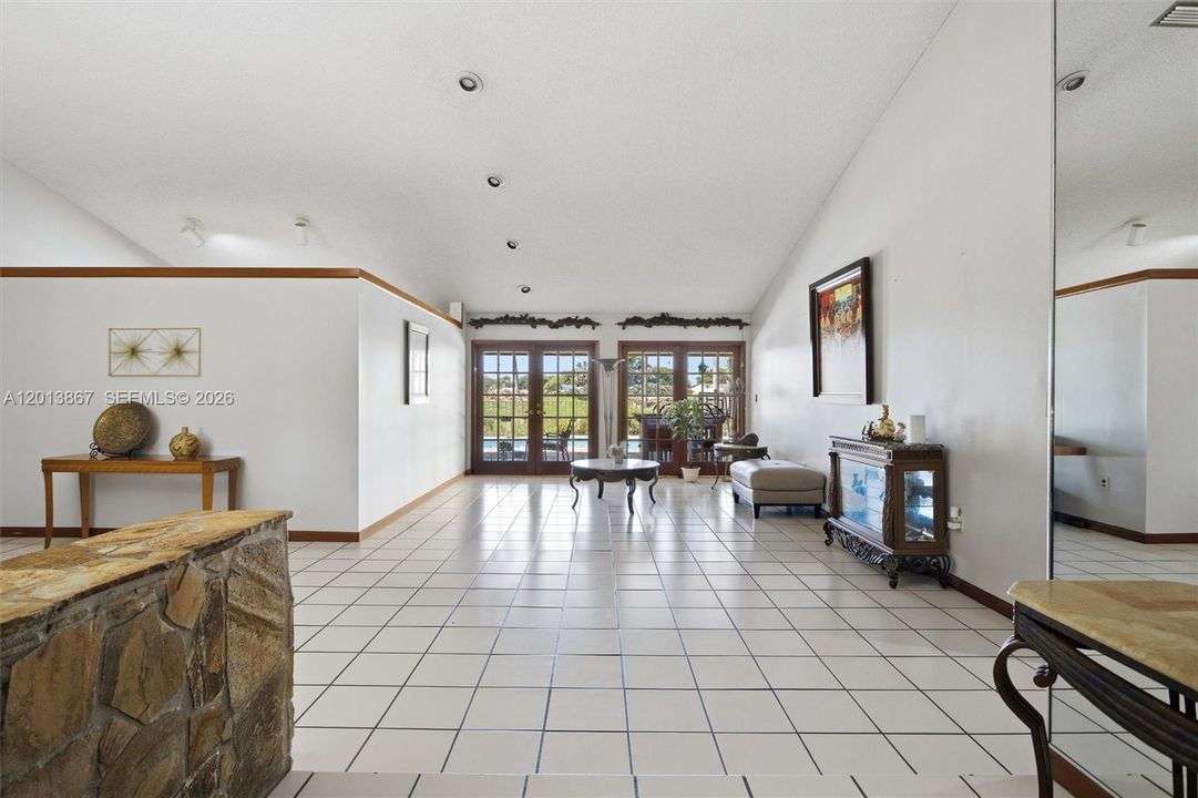 For Sale: $1,225,000 (4 beds, 3 baths, 3270 Square Feet)