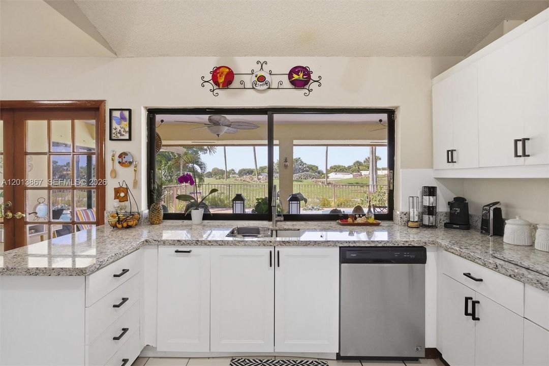 For Sale: $1,225,000 (4 beds, 3 baths, 3270 Square Feet)