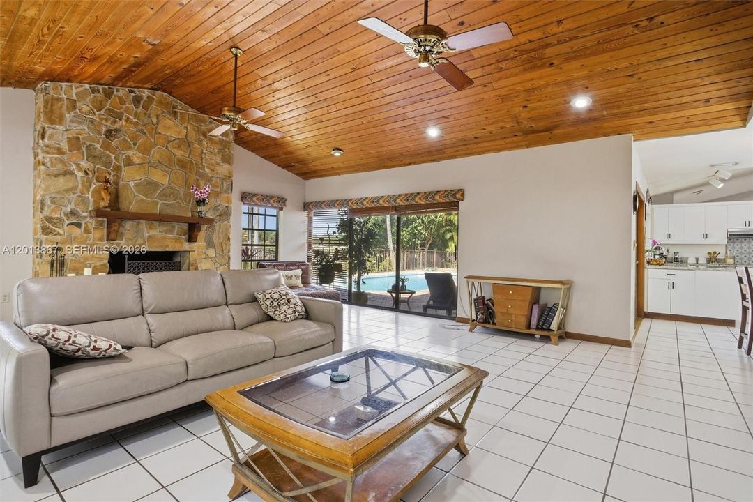 For Sale: $1,225,000 (4 beds, 3 baths, 3270 Square Feet)