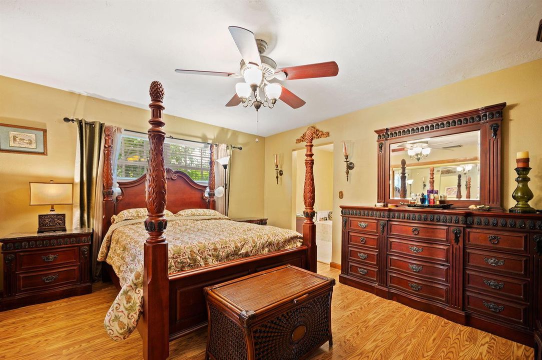 17-web-or-mls-8350-nw-23rd-st