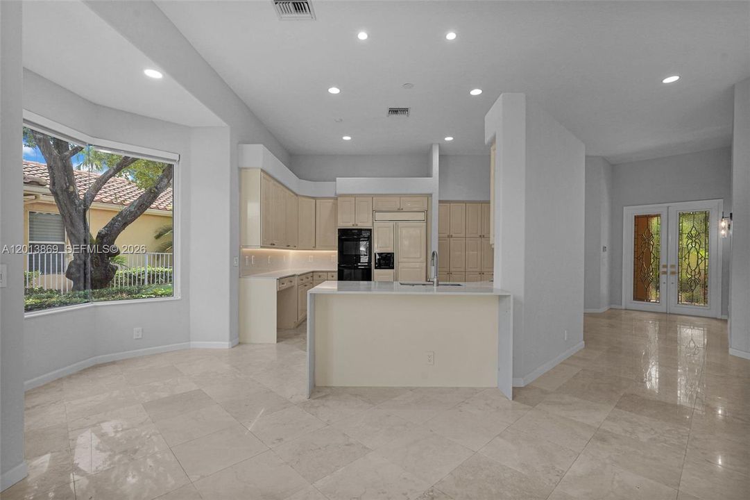 En Venta: $1,600,000 (4 camas, 3 baños, 2824 Pies cuadrados)