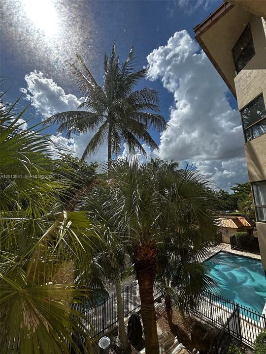 En Venta: $230,000 (2 camas, 2 baños, 970 Pies cuadrados)