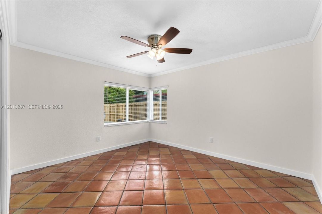 Activo con contrato: $380,000 (2 camas, 1 baños, 756 Pies cuadrados)