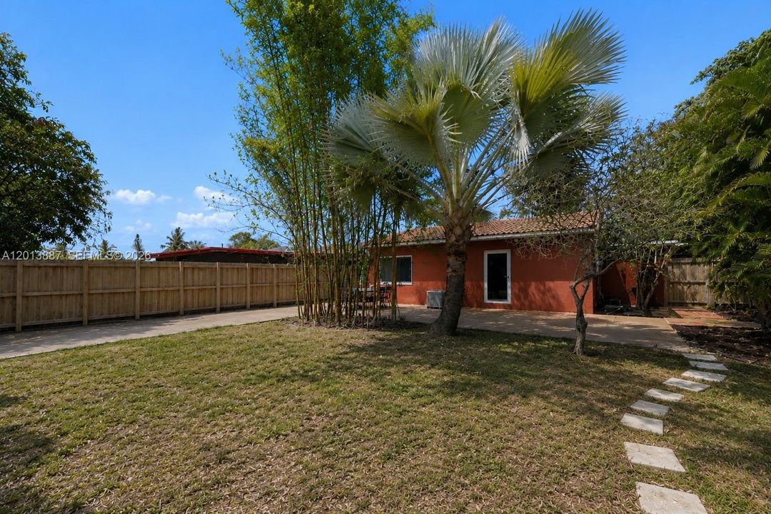 Activo con contrato: $380,000 (2 camas, 1 baños, 756 Pies cuadrados)