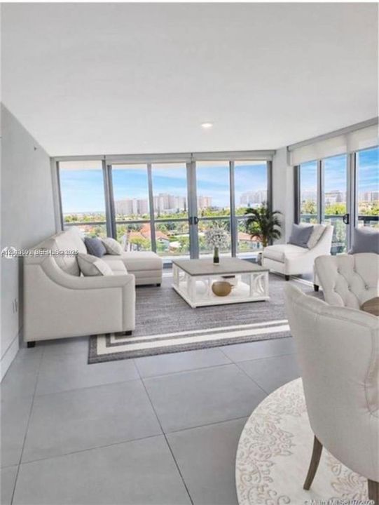 For Sale: $1,599,000 (2 beds, 3 baths, 1958 Square Feet)