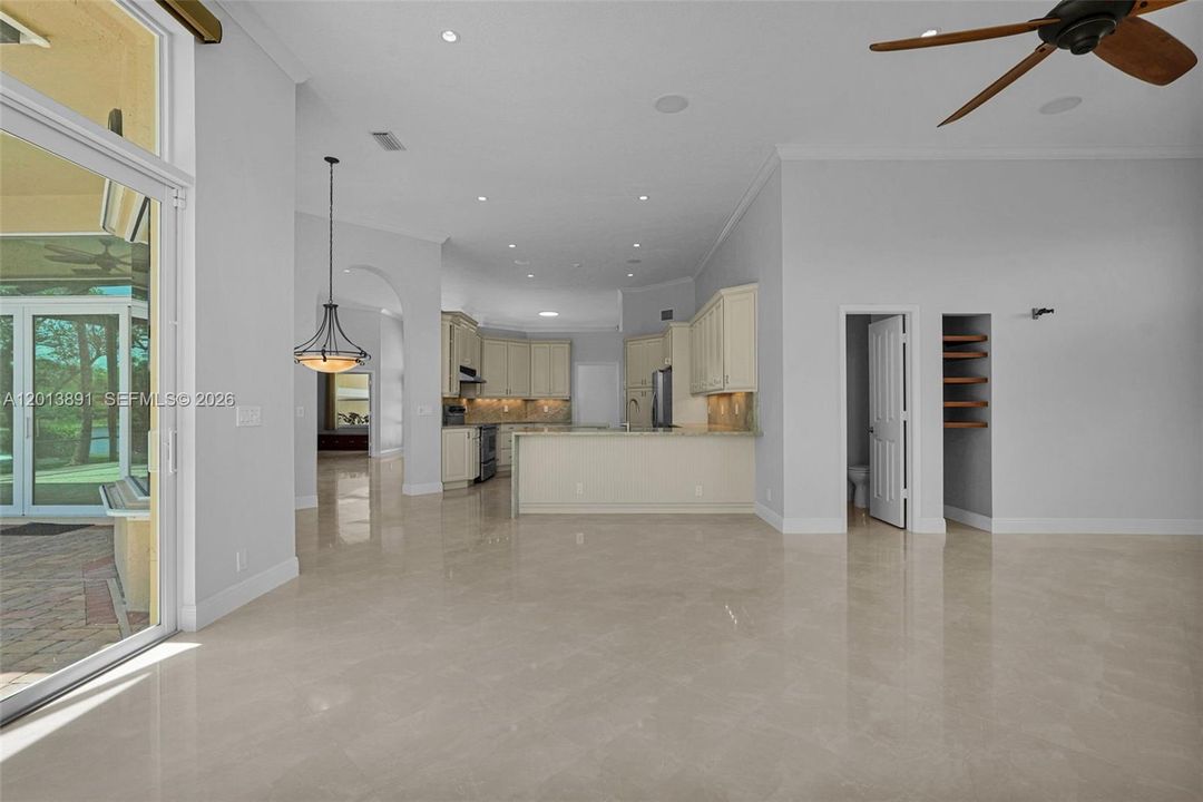 For Sale: $1,950,000 (5 beds, 3 baths, 2870 Square Feet)